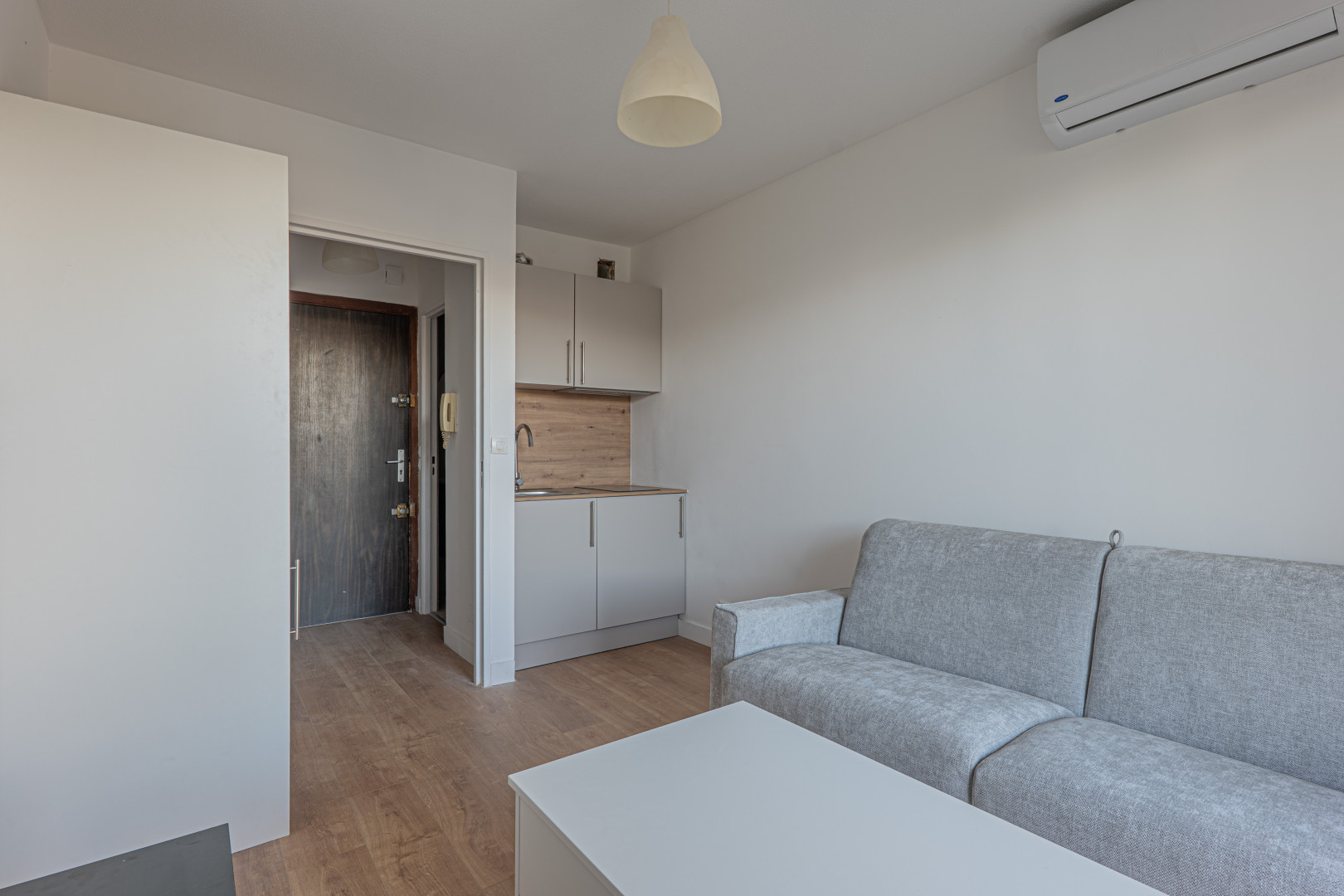 
                                                Location
                                                 .