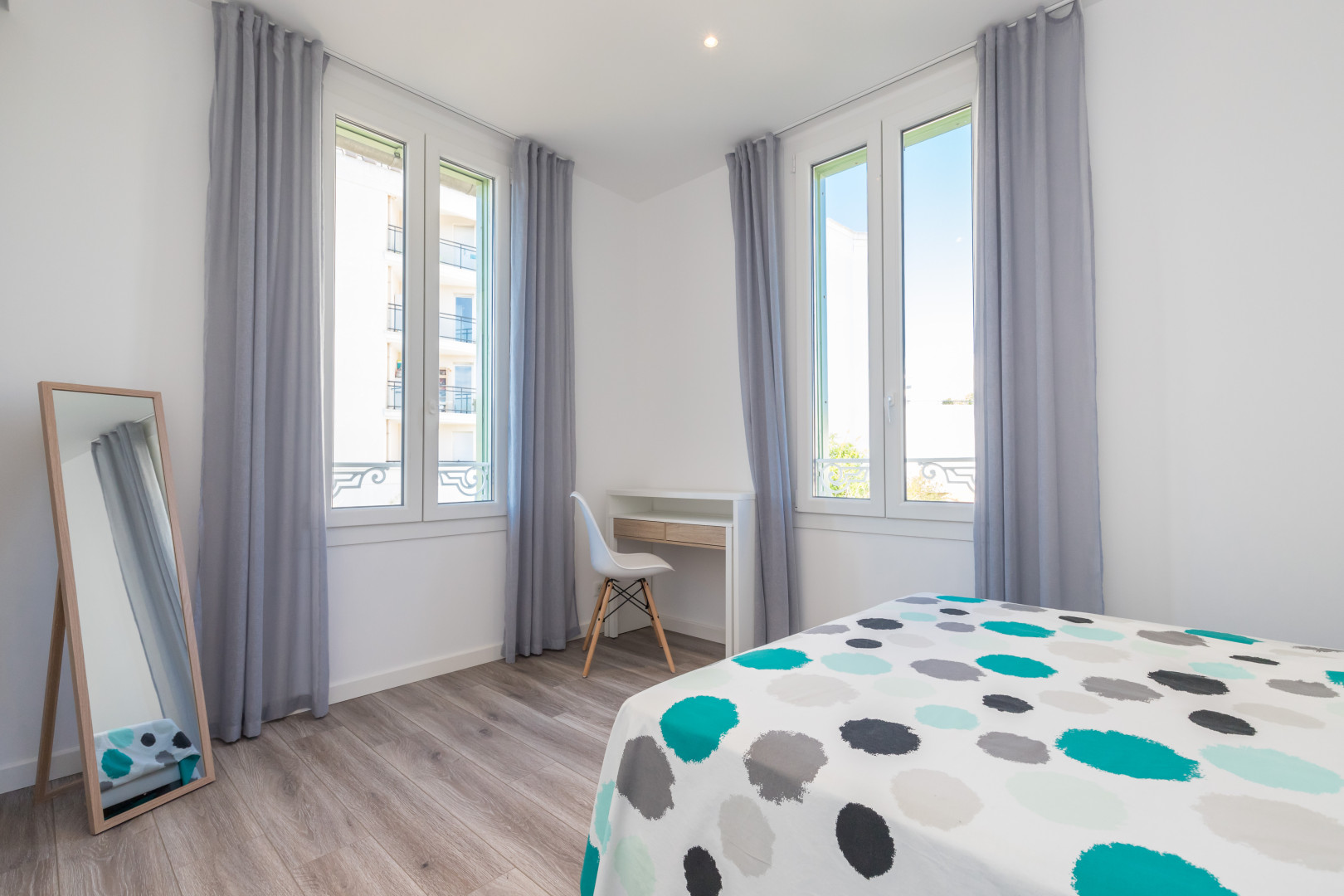 
                                                Location
                                                 .