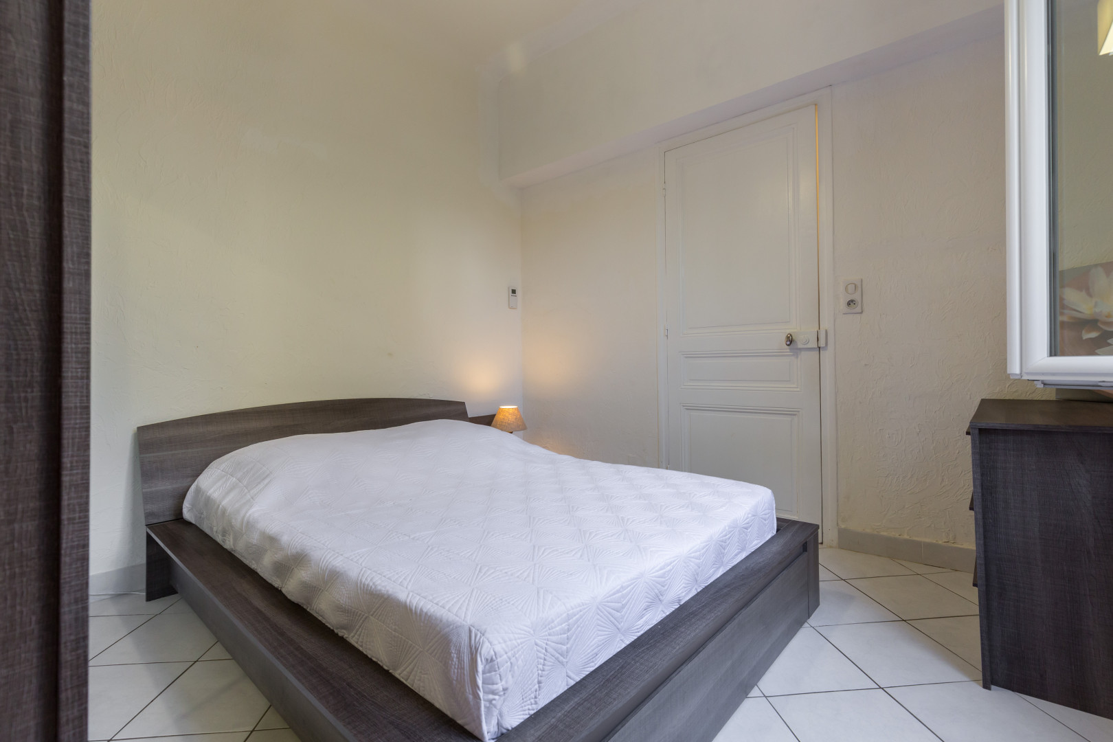 
                                                Location
                                                 .