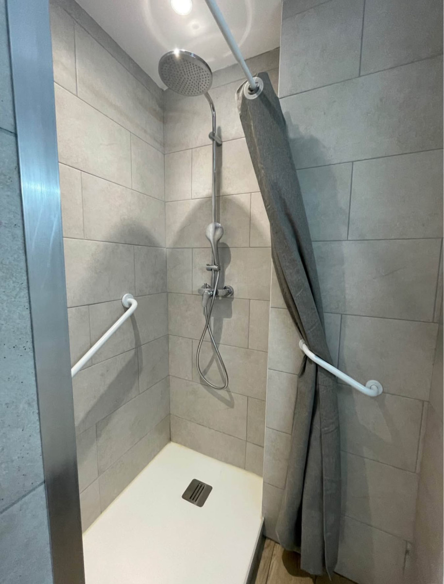 
                                                Vente
                                                 .