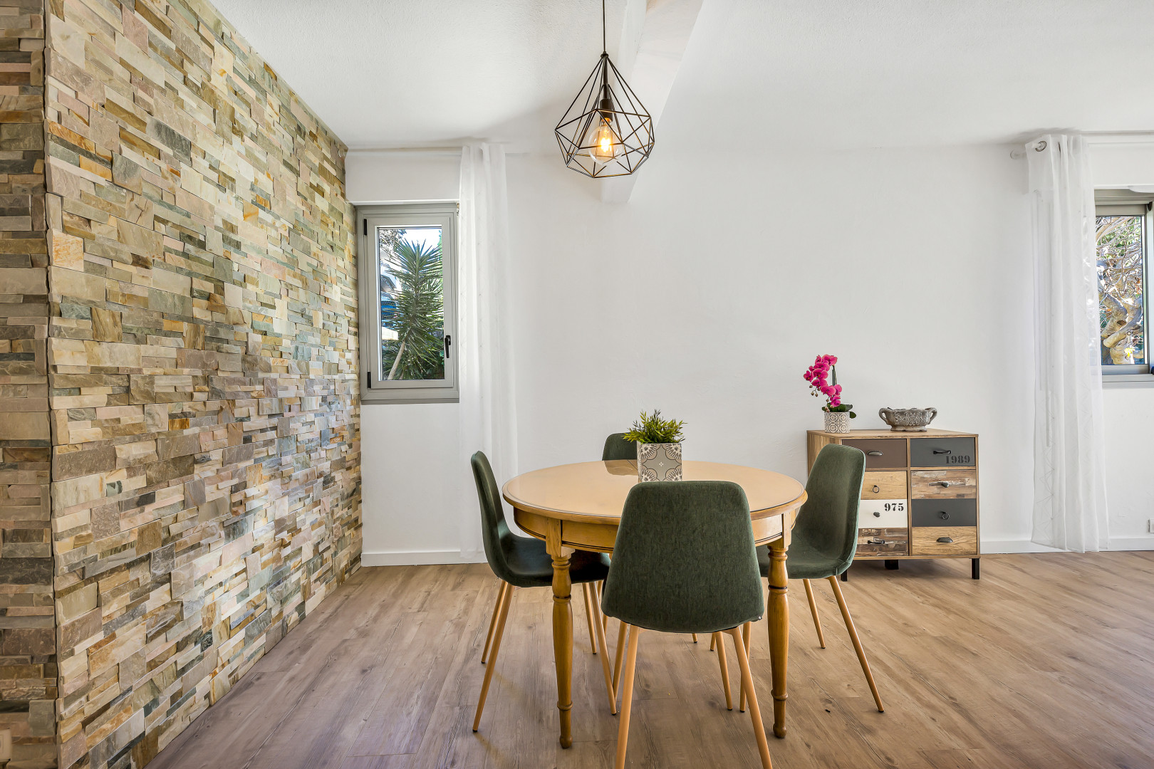 
                                                Location
                                                 .