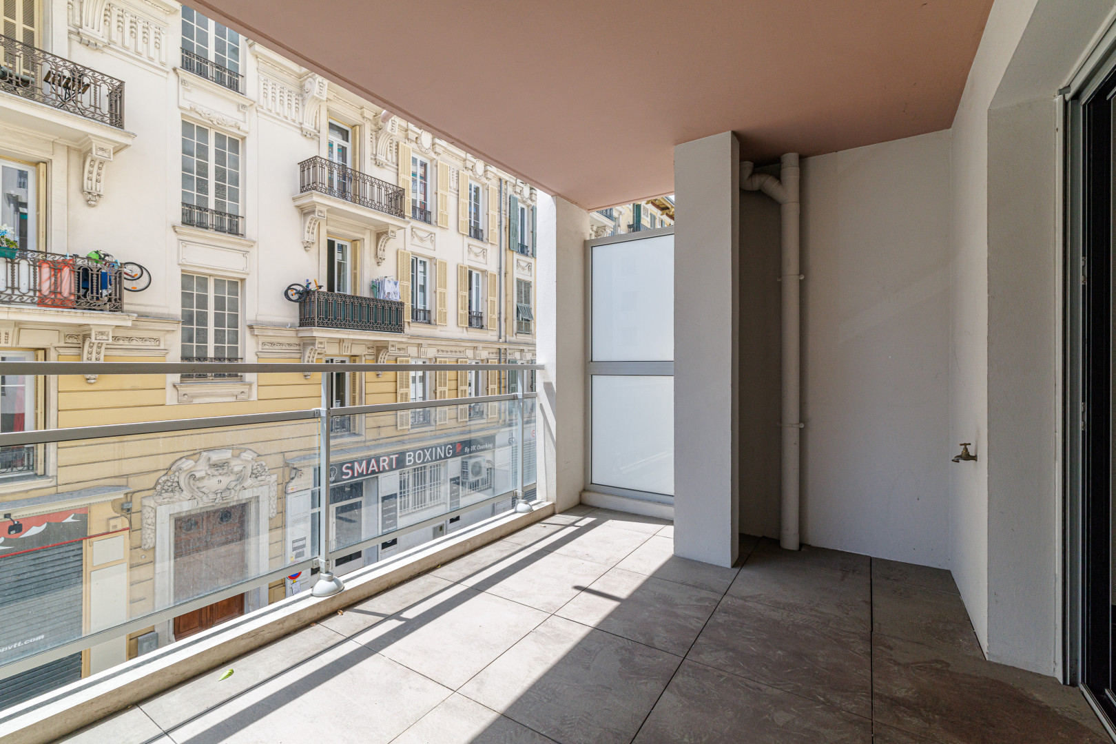 
                                                Location
                                                 .