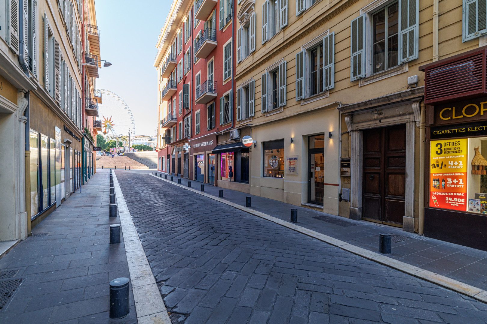 
                                                Vente
                                                 .