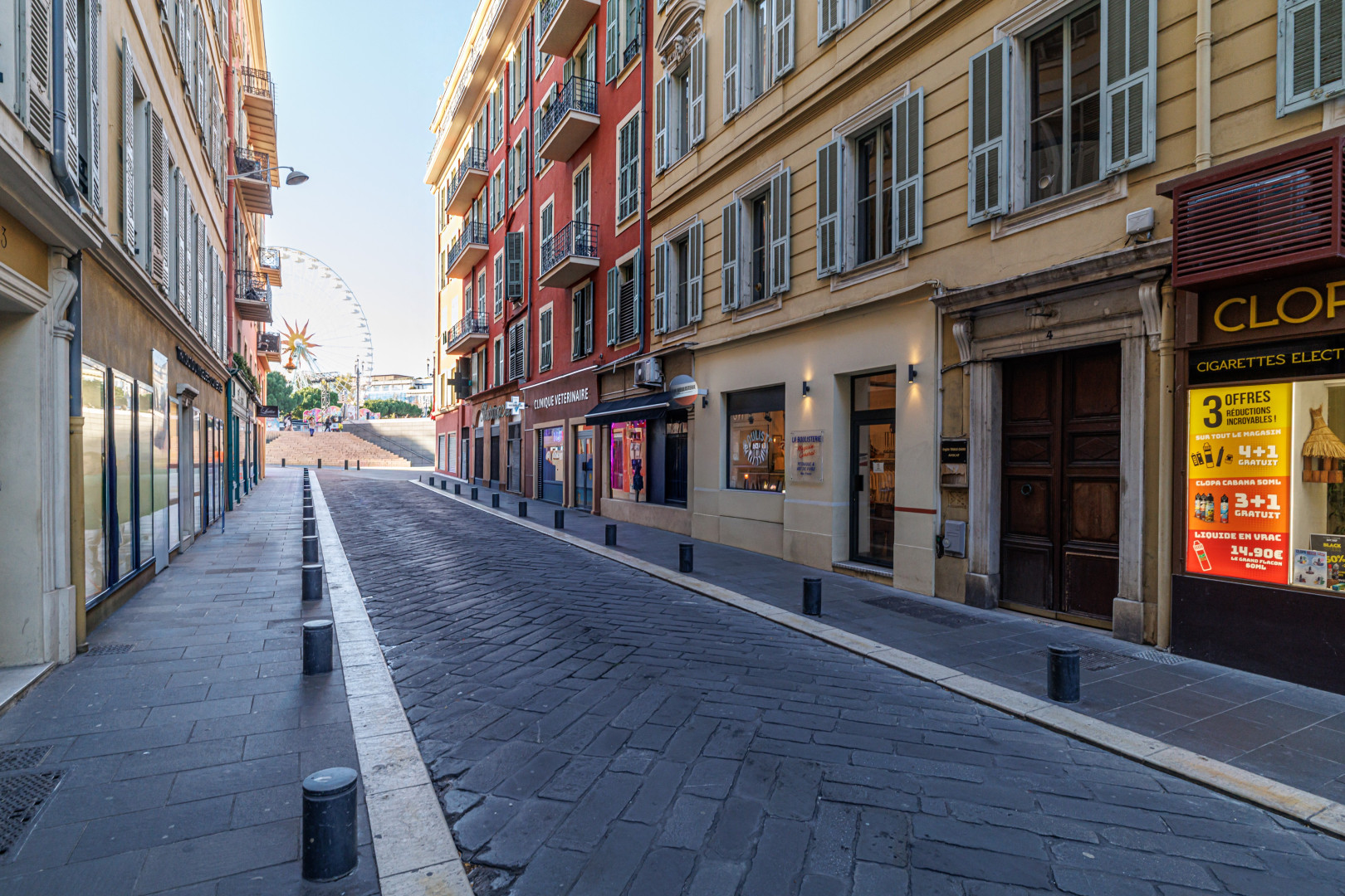 
                                                Vente
                                                 .