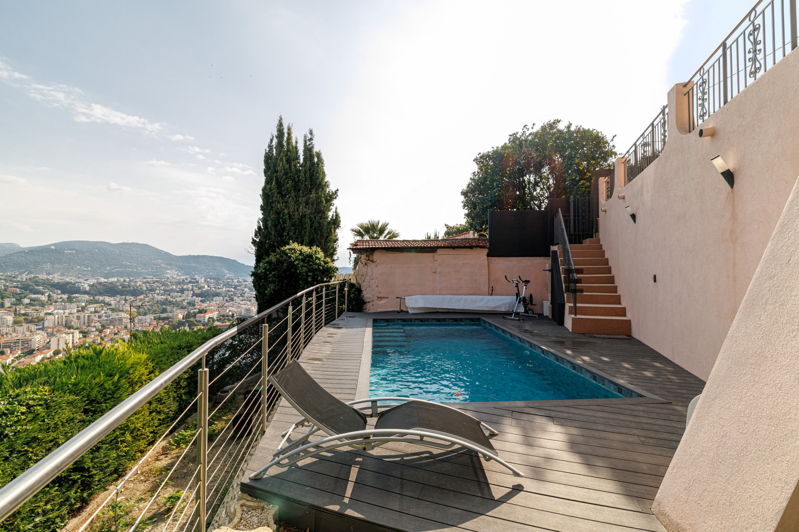 
                                                Vente
                                                 .