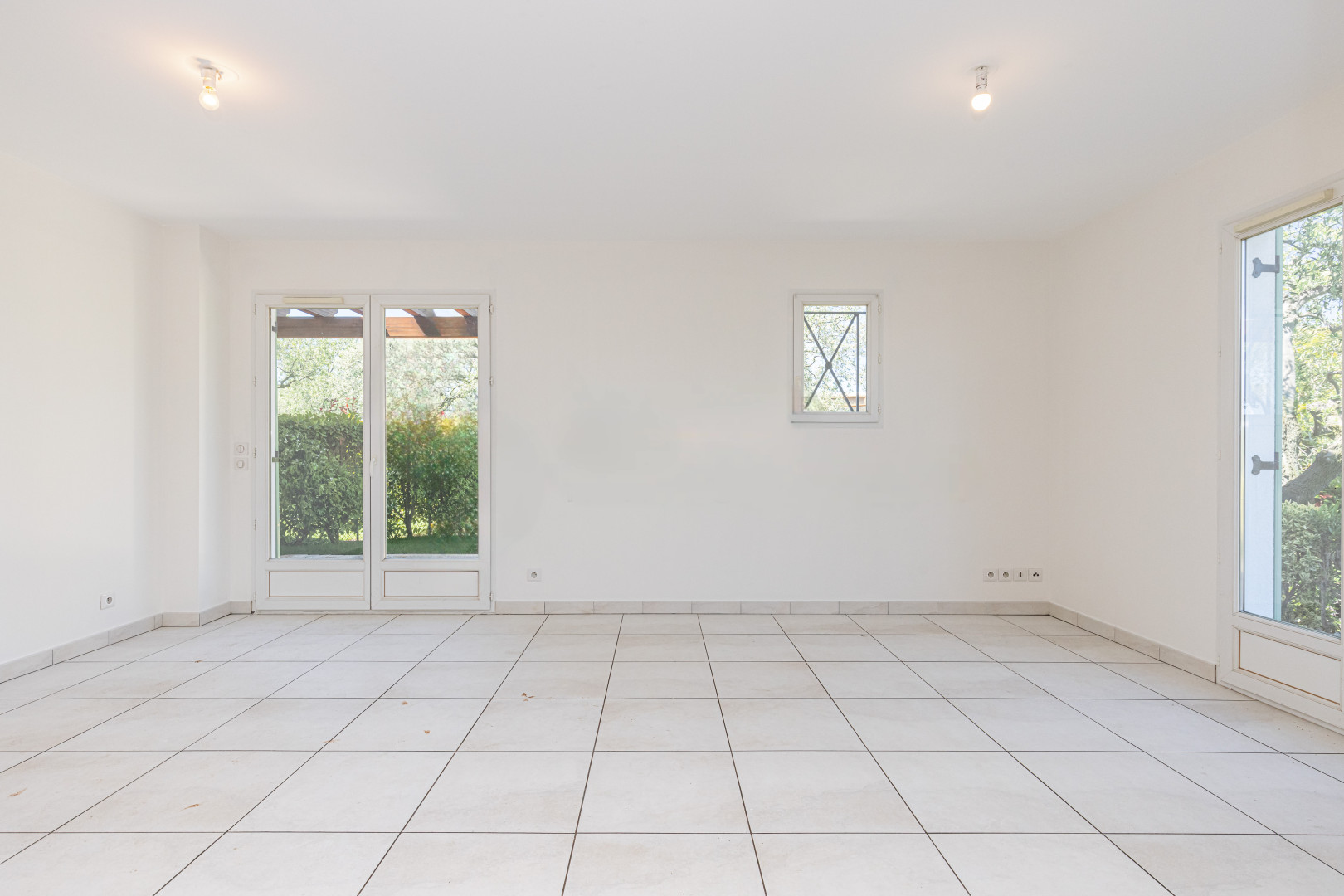 
                                                Location
                                                 .