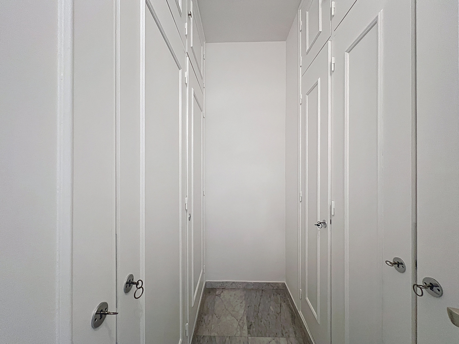 
                                                Location
                                                 .