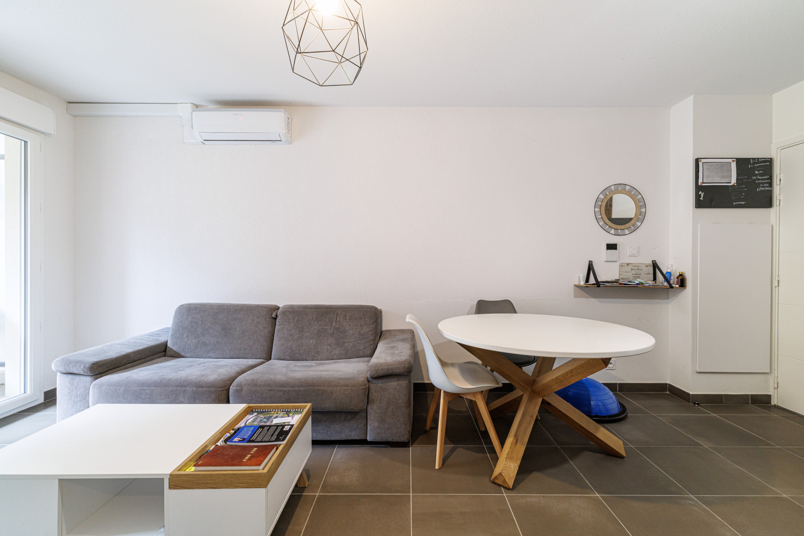 
                                                Vente
                                                 .