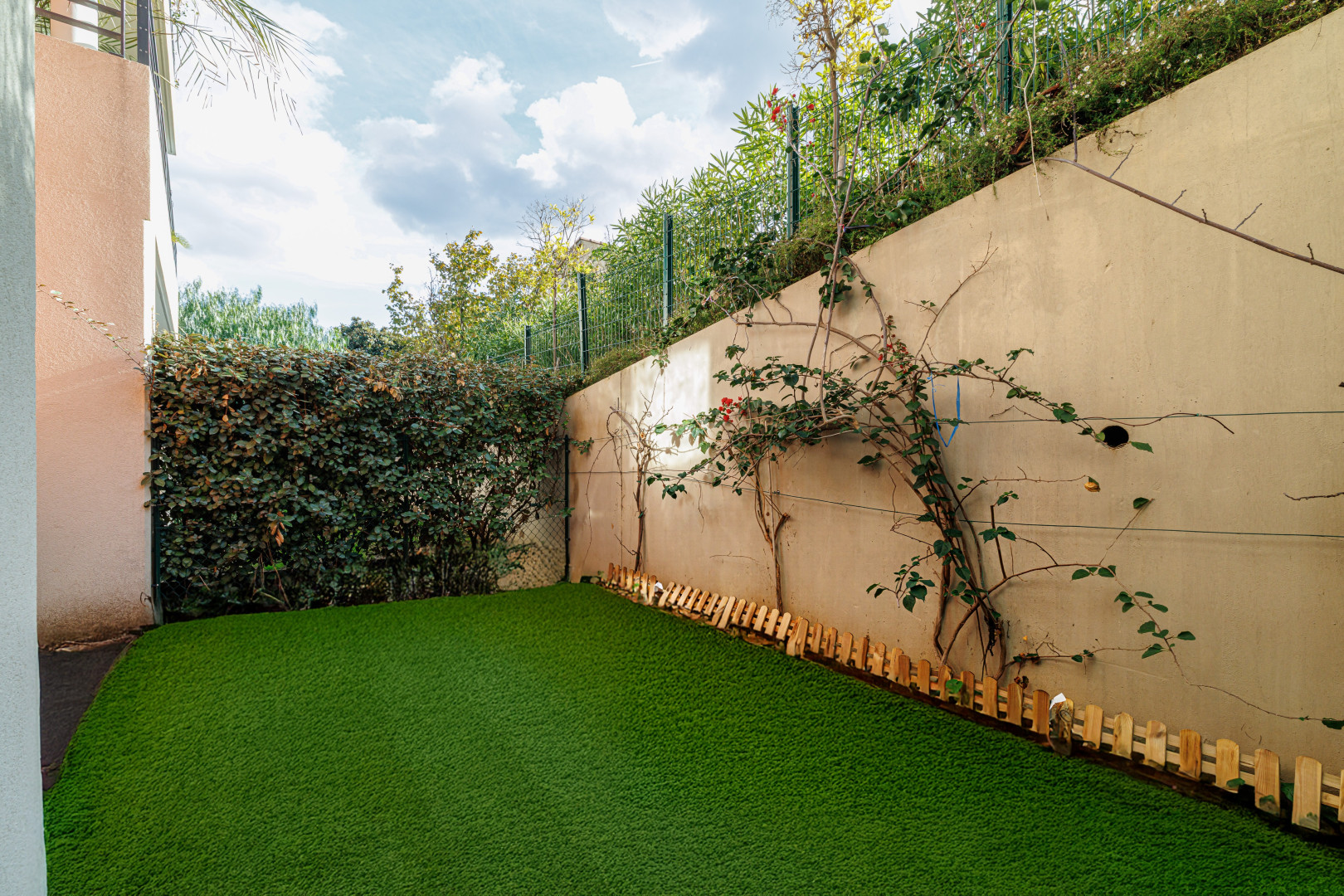 
                                                Vente
                                                 .