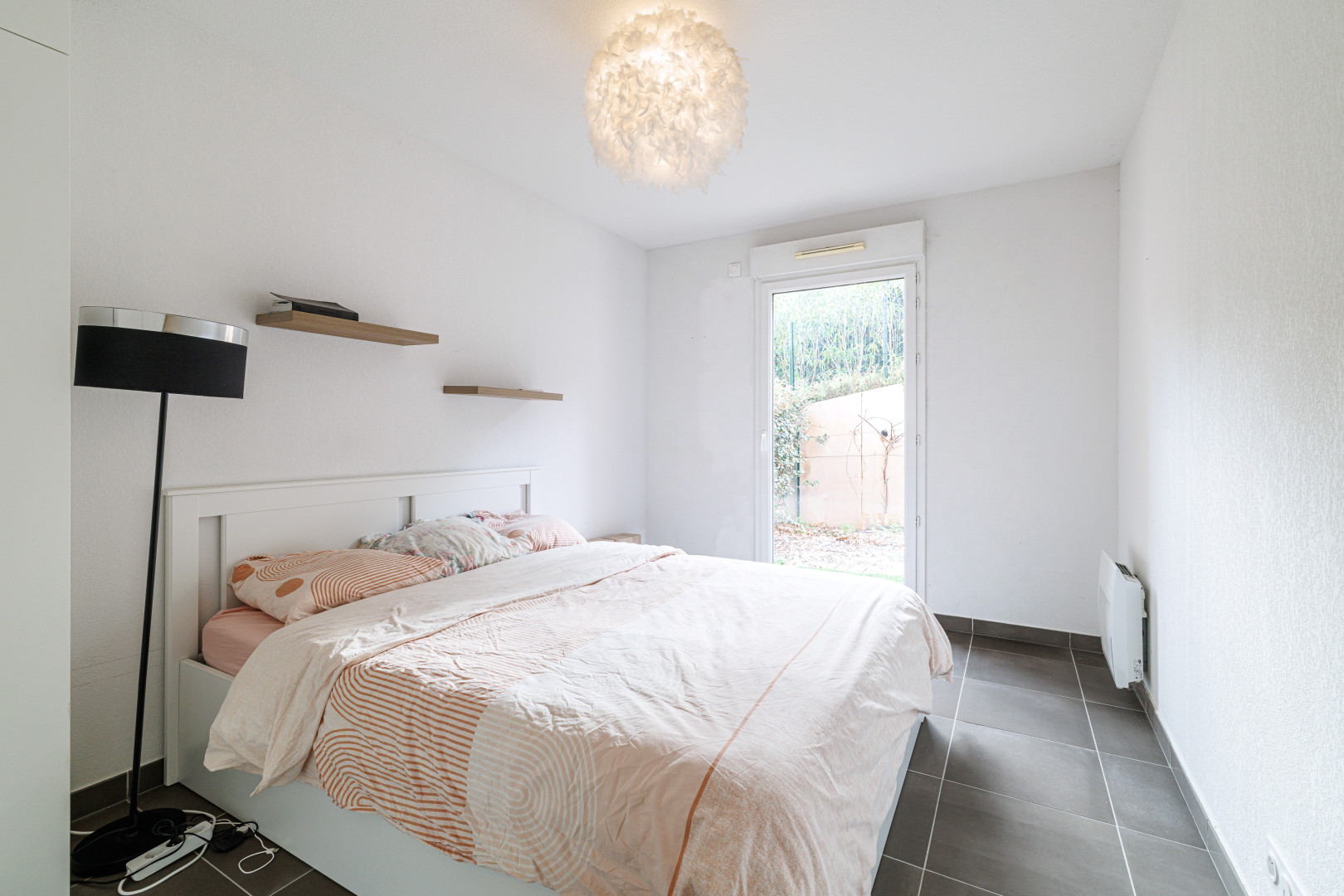 
                                                Vente
                                                 .