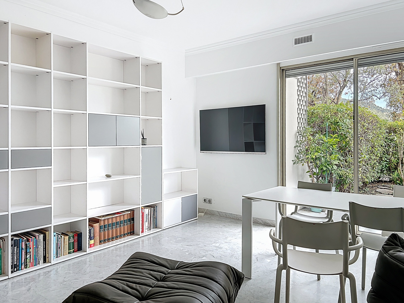 
                                                Location
                                                 .