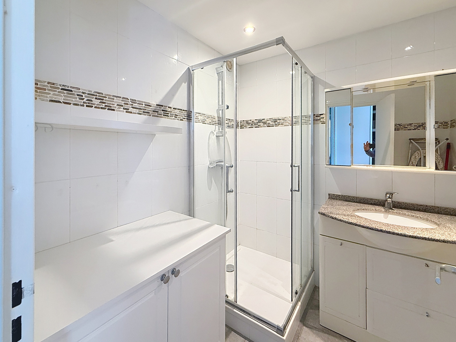 
                                                Location
                                                 .