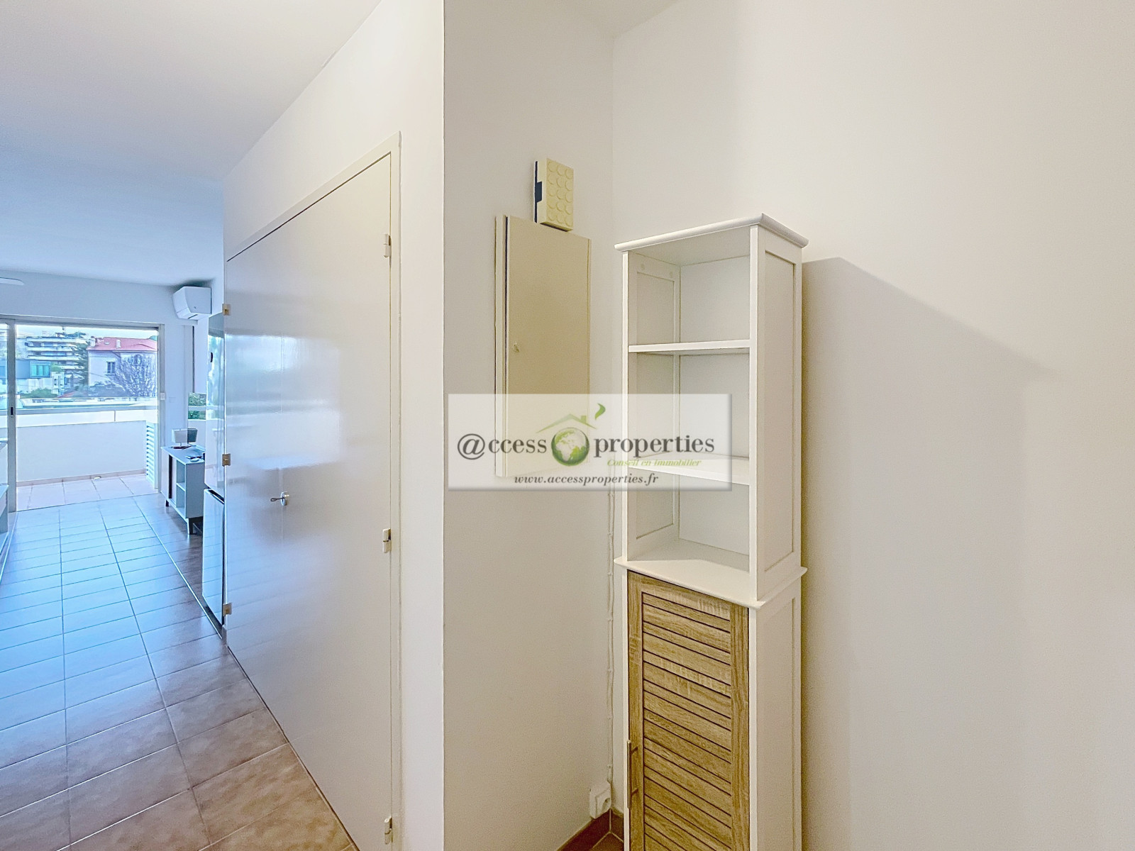 
                                                Location
                                                 .