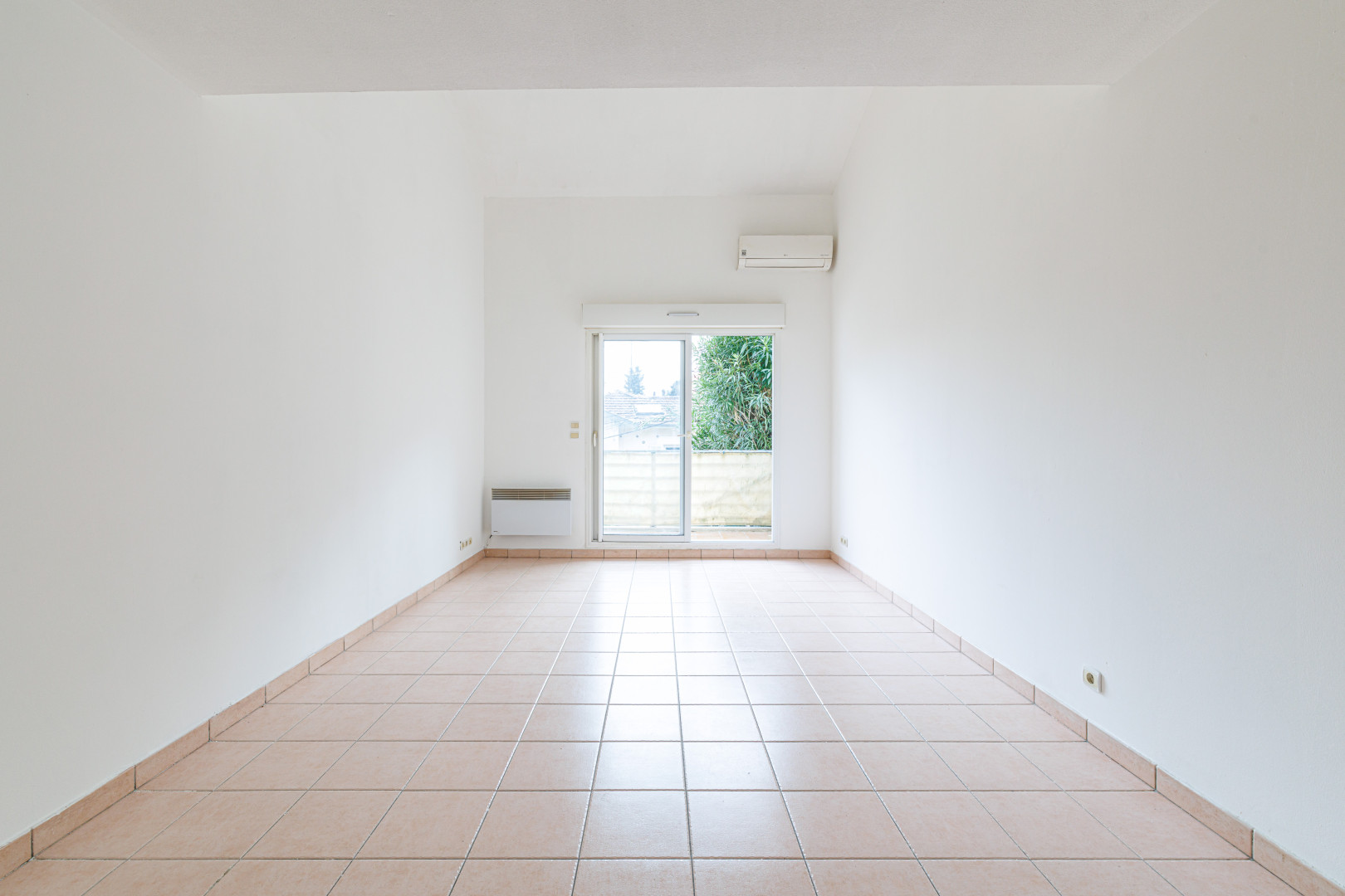 
                                                Location
                                                 .