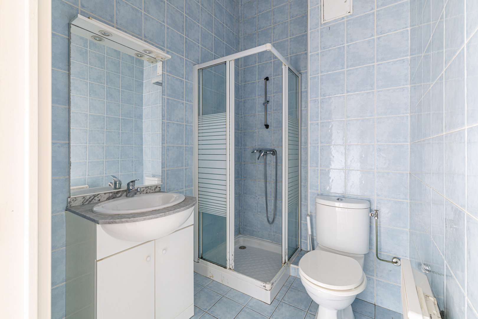 
                                                Location
                                                 .