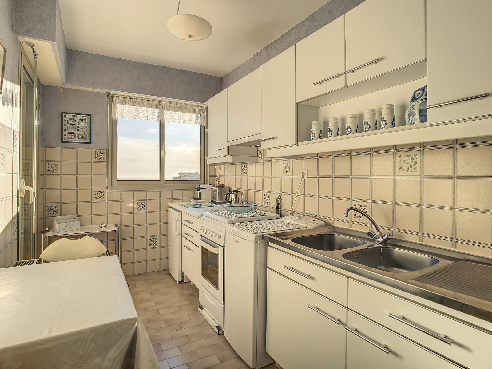 
                                                Location
                                                 .