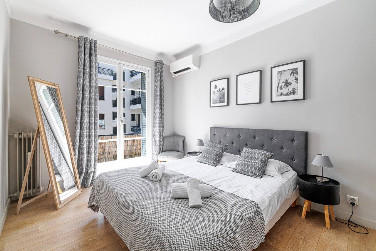 
                                                Vente
                                                 .