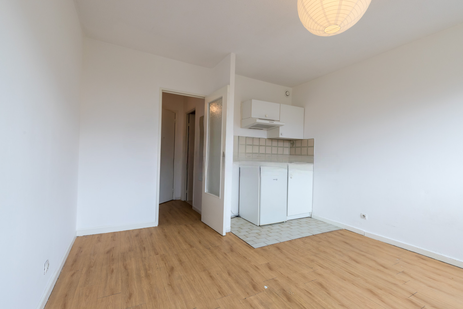 
                                                Location
                                                 .