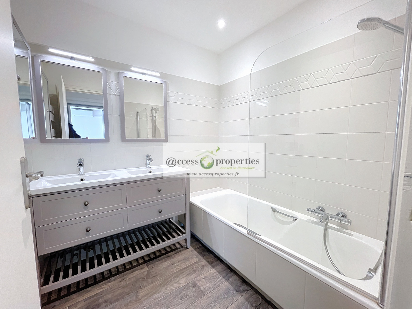 
                                                Location
                                                 .