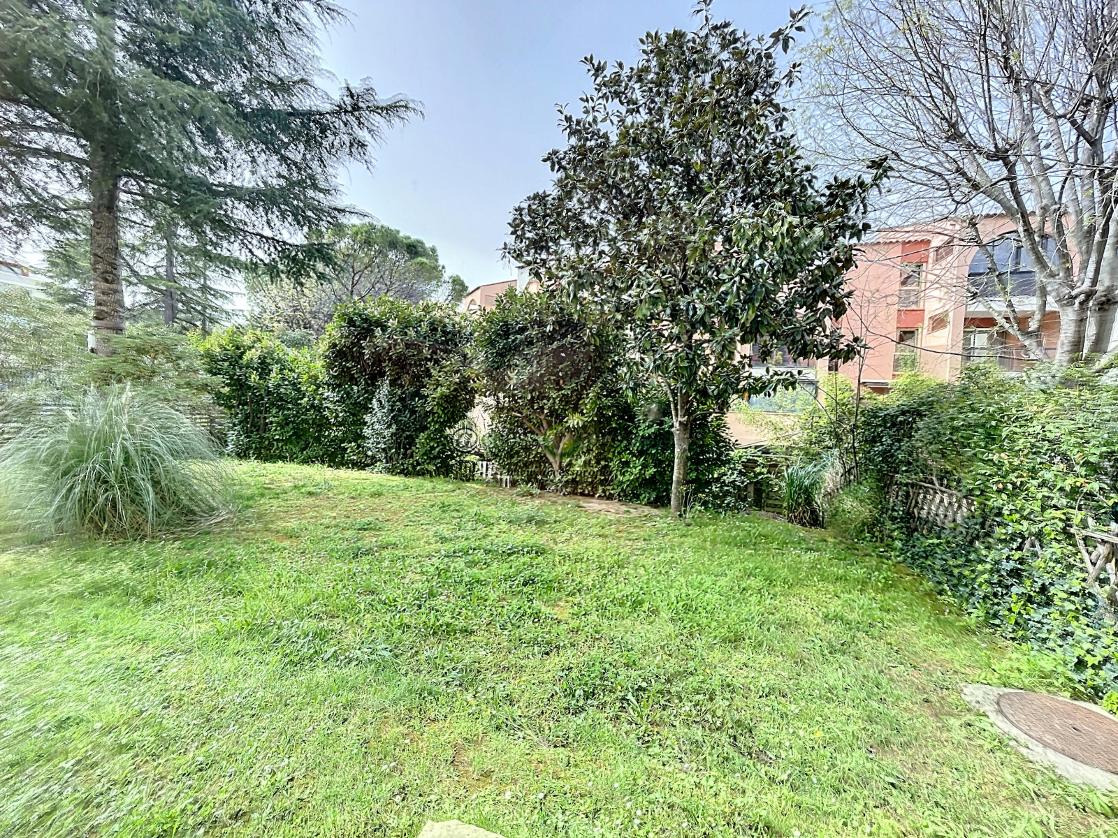 
                                                Location
                                                 .