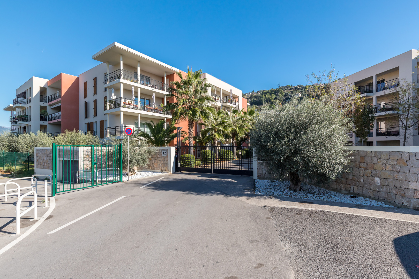 
                                                Vente
                                                 .