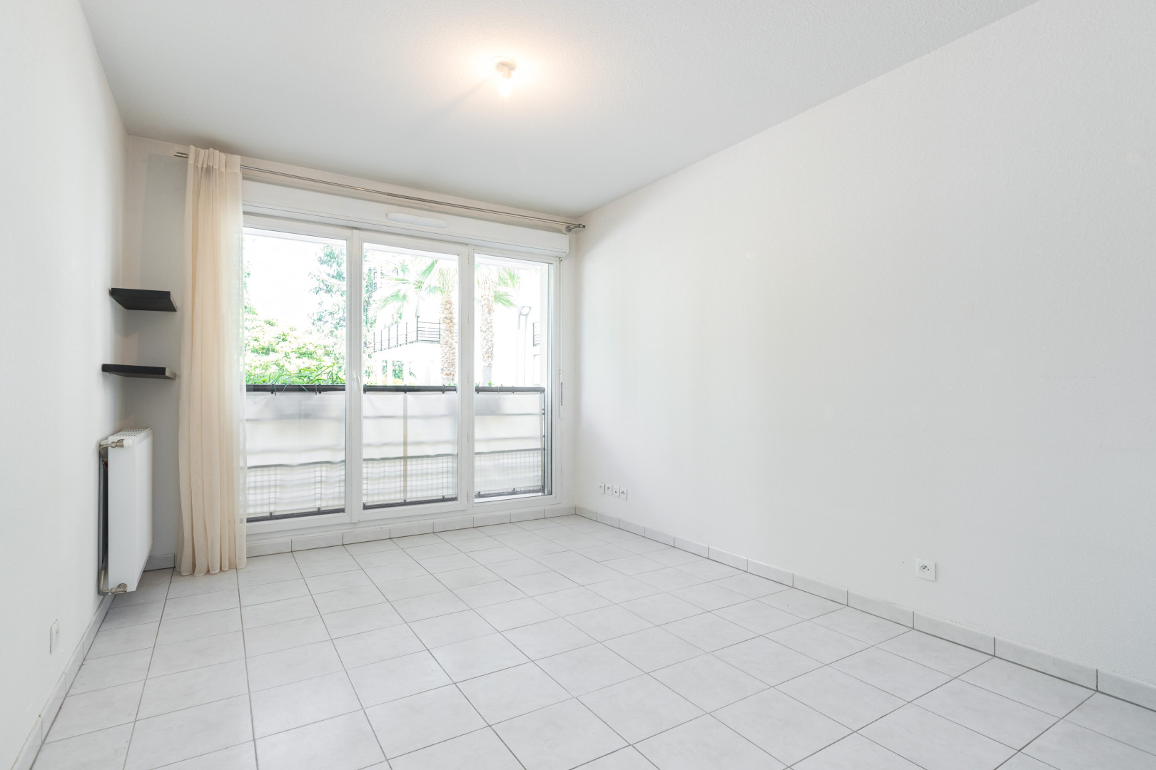 
                                                Vente
                                                 .