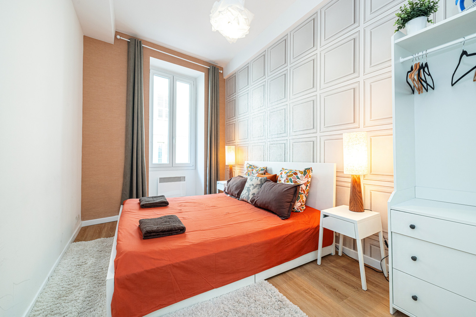 
                                                Vente
                                                 .