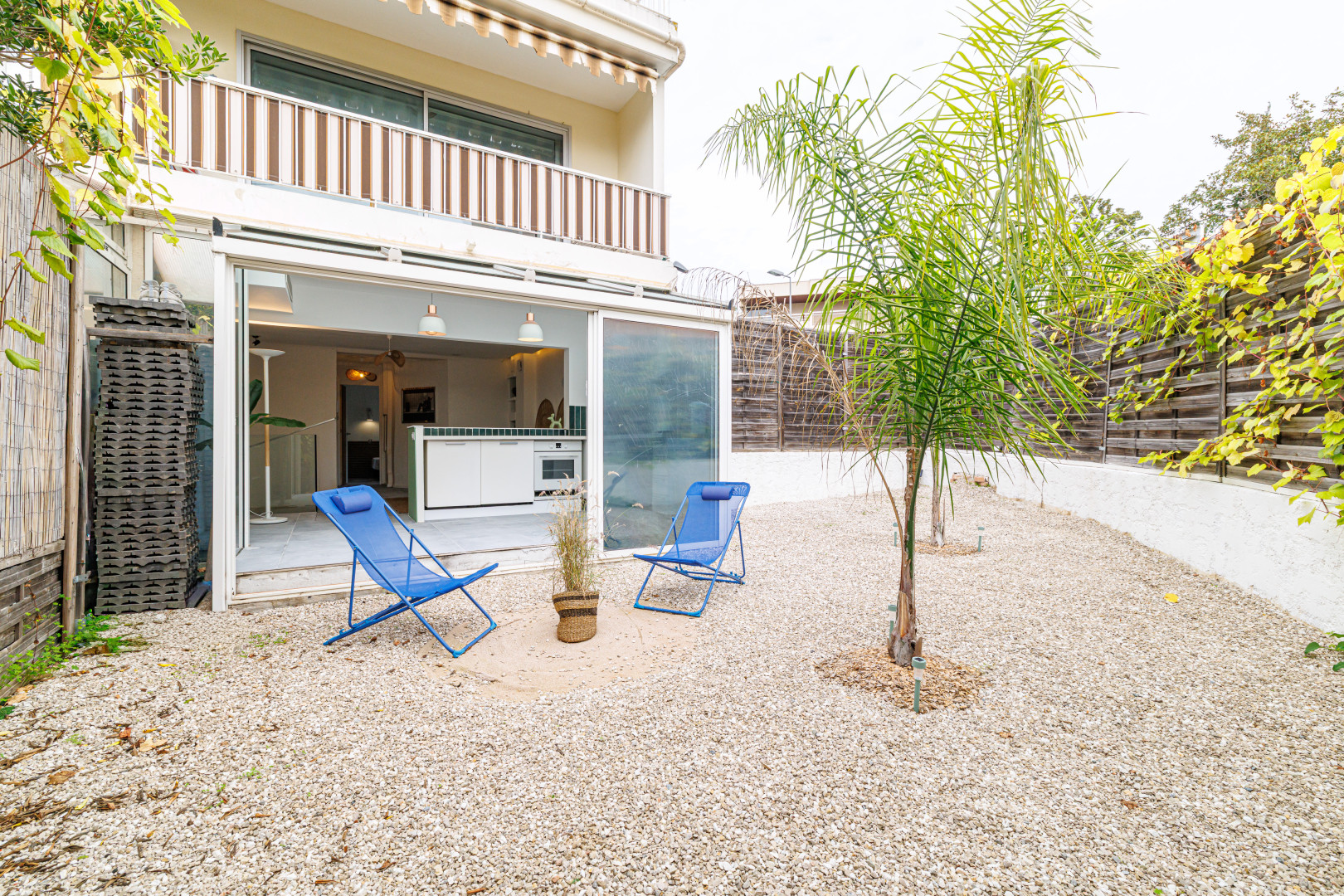 
                                                Vente
                                                 .