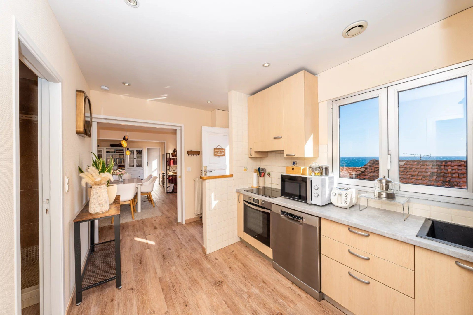 
                                                Vente
                                                 .