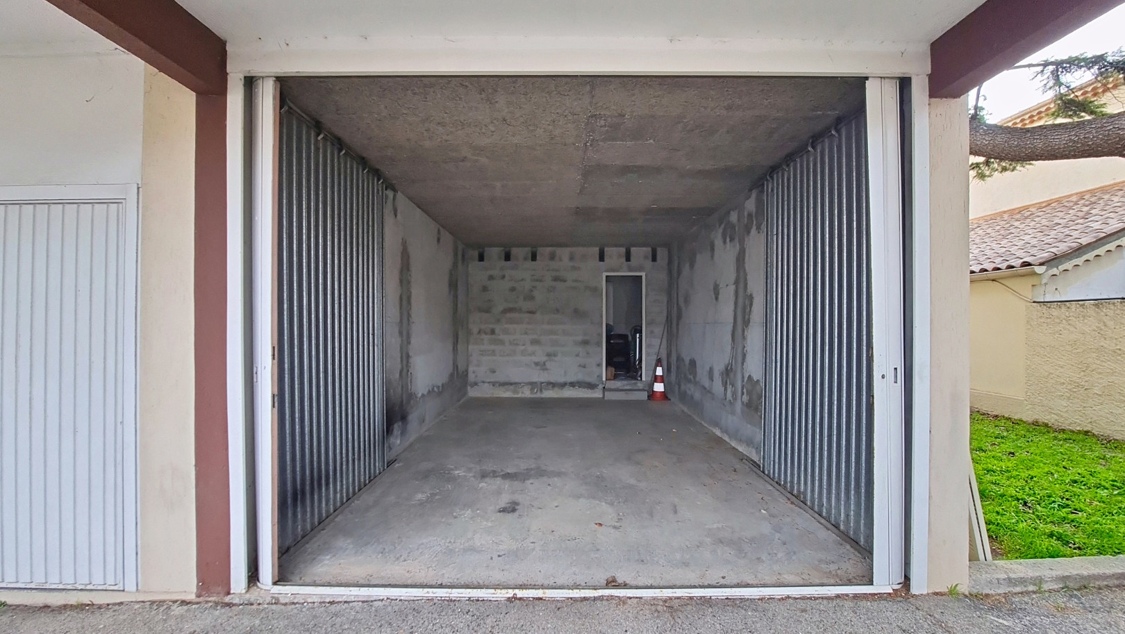 
                                                Vente
                                                 .