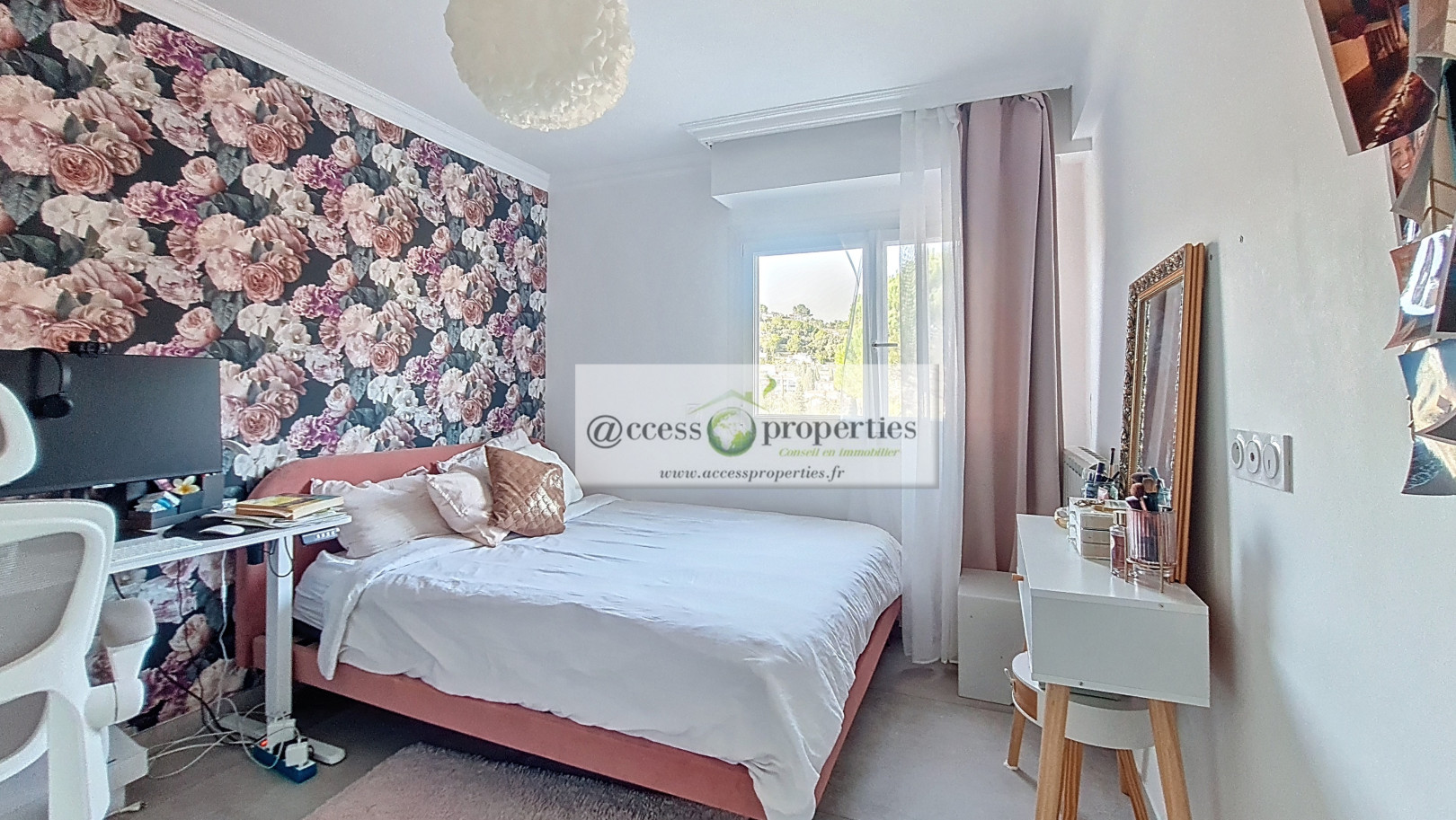 
                                                Location
                                                 .