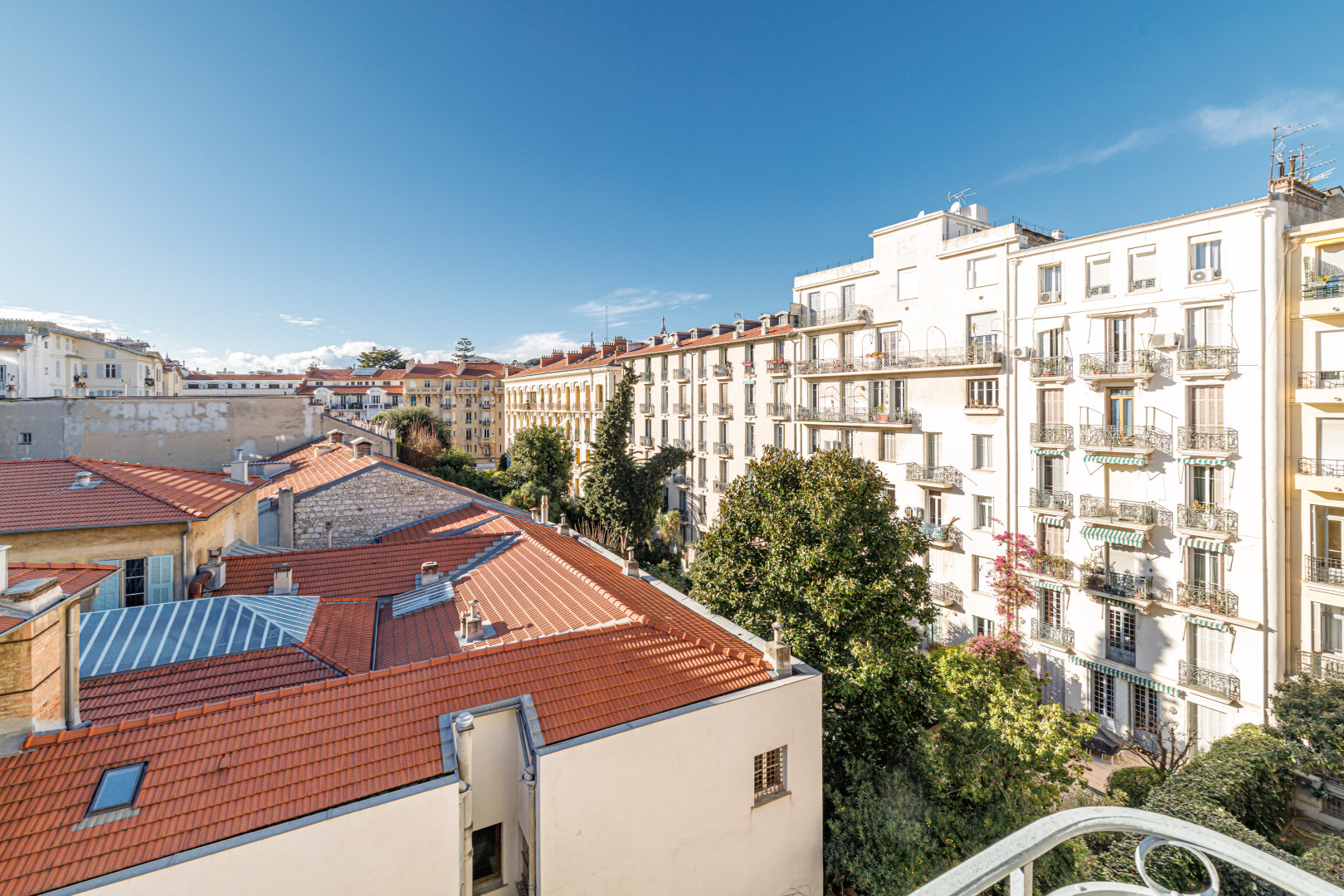 
                                                Location
                                                 .