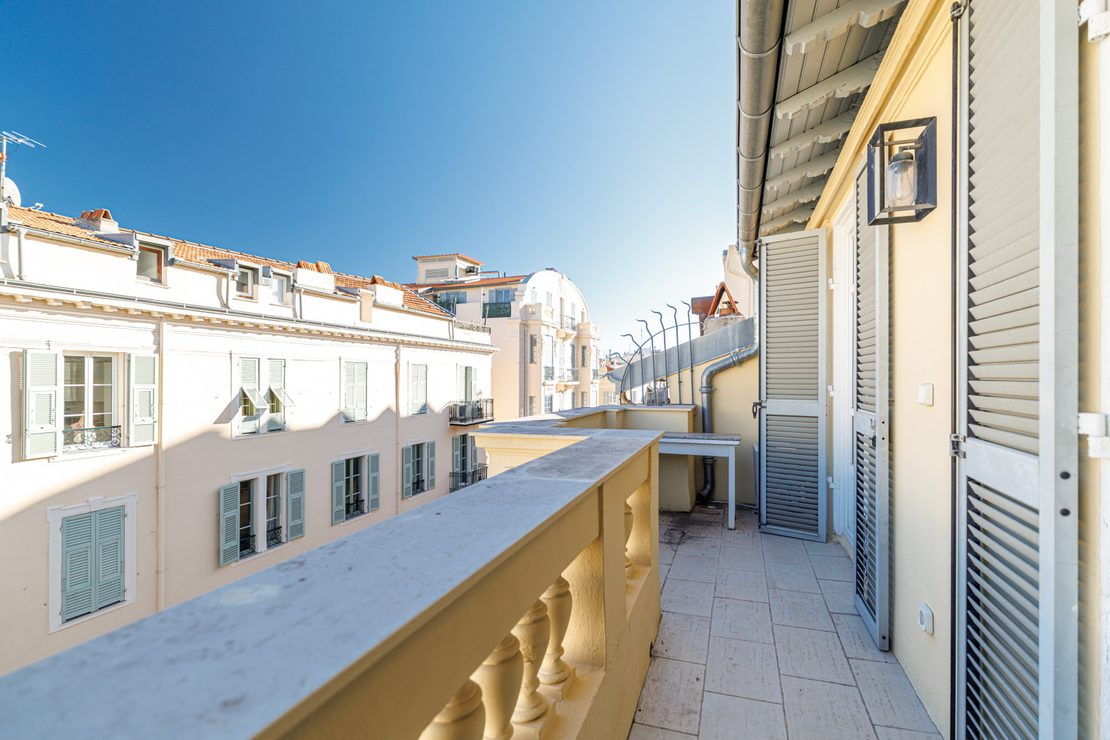 
                                                Location
                                                 .