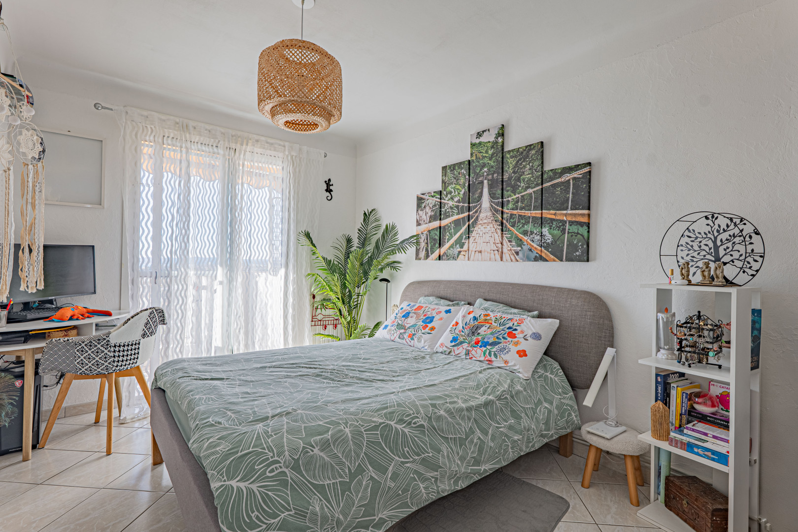 
                                                Vente
                                                 .