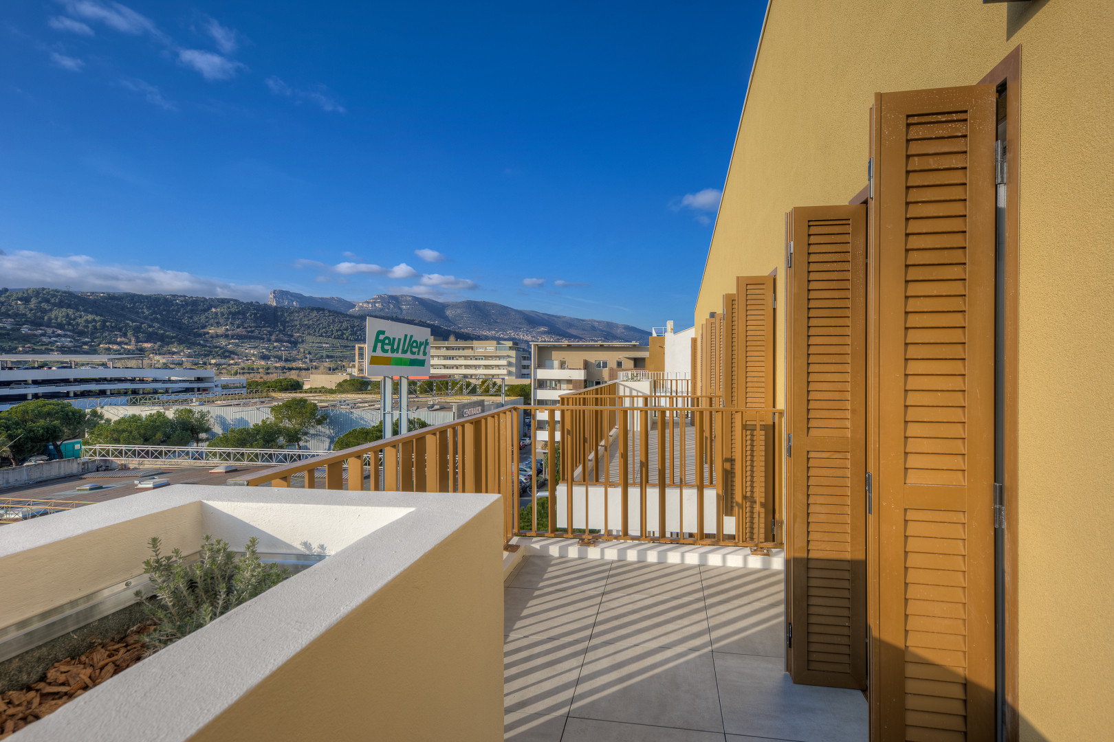 
                                                Location
                                                 .