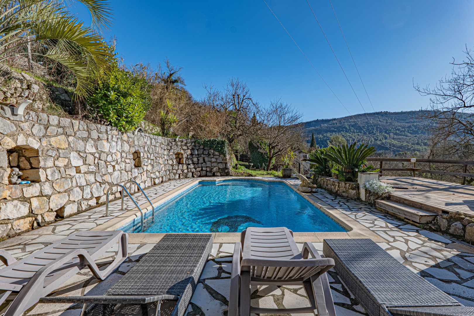 
                                                Vente
                                                 .