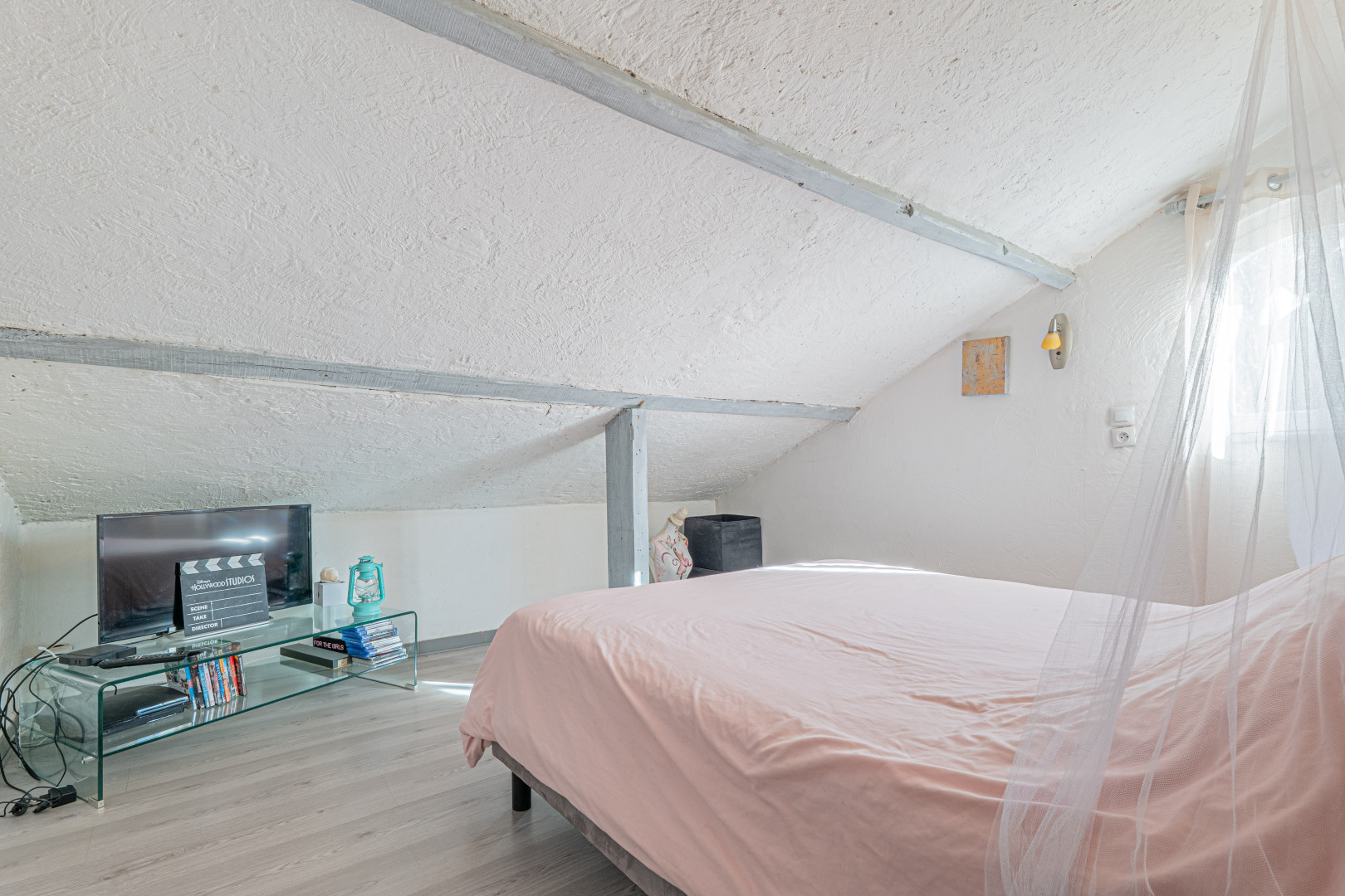 
                                                Vente
                                                 .