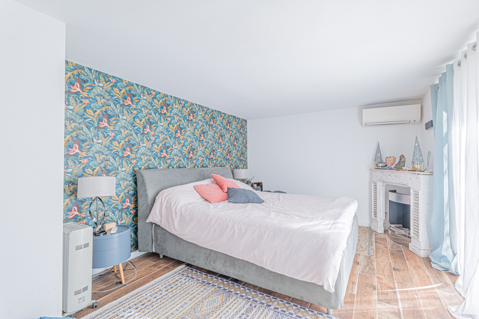 
                                                Vente
                                                 .