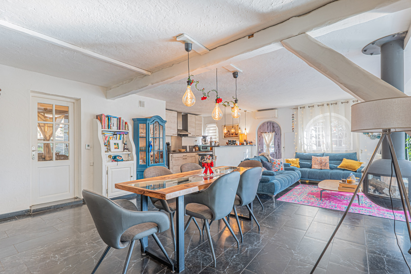 
                                                Vente
                                                 .