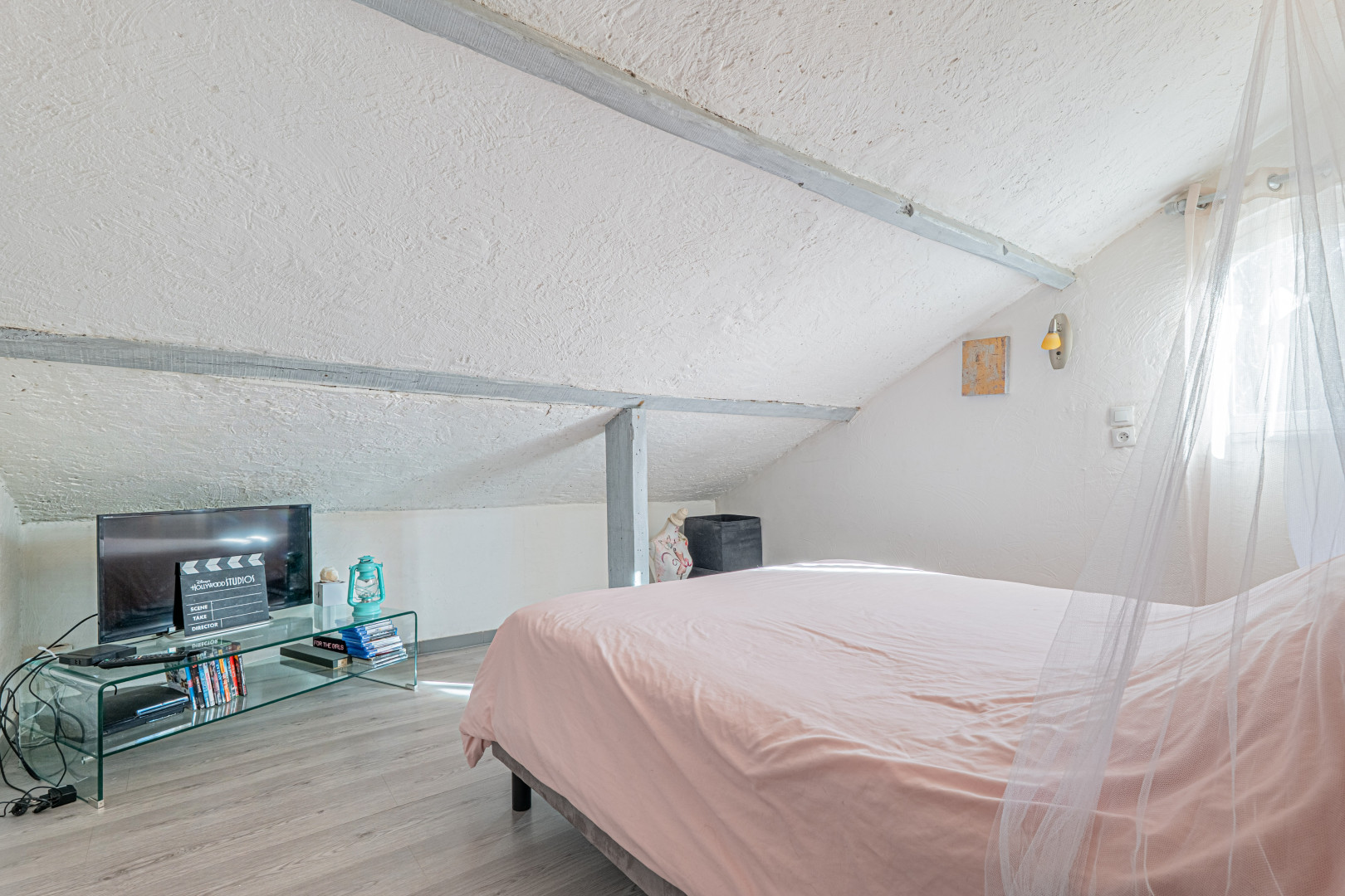 
                                                Vente
                                                 .