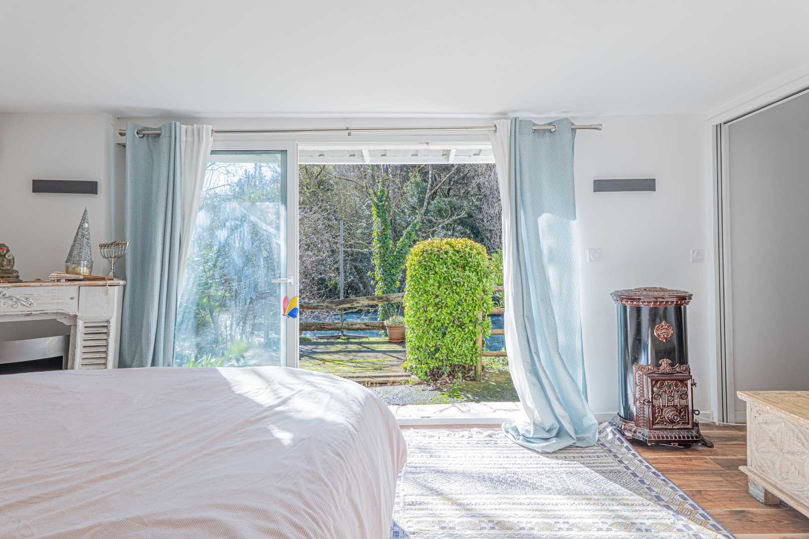 
                                                Vente
                                                 .