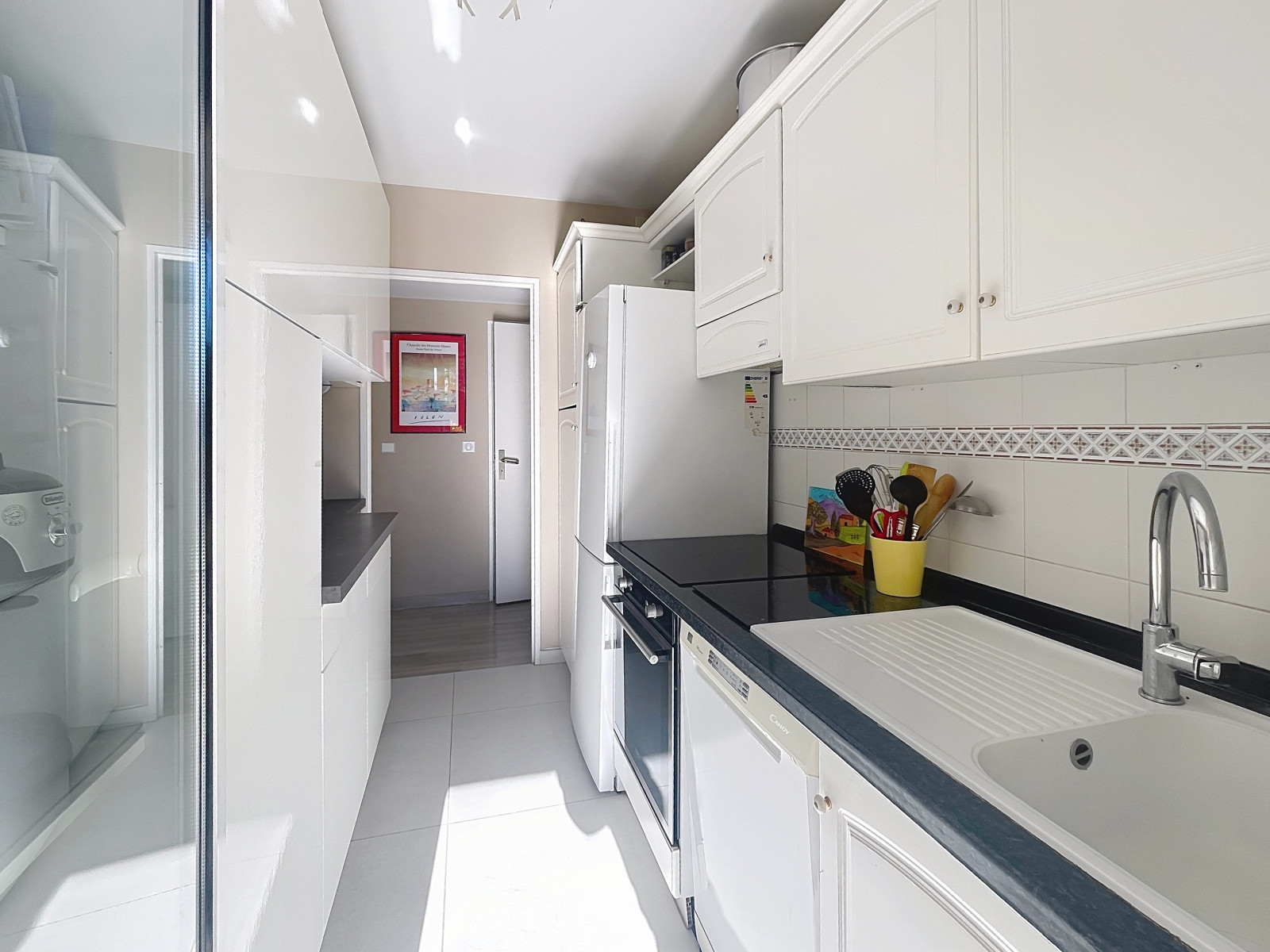 
                                                Vente
                                                 .