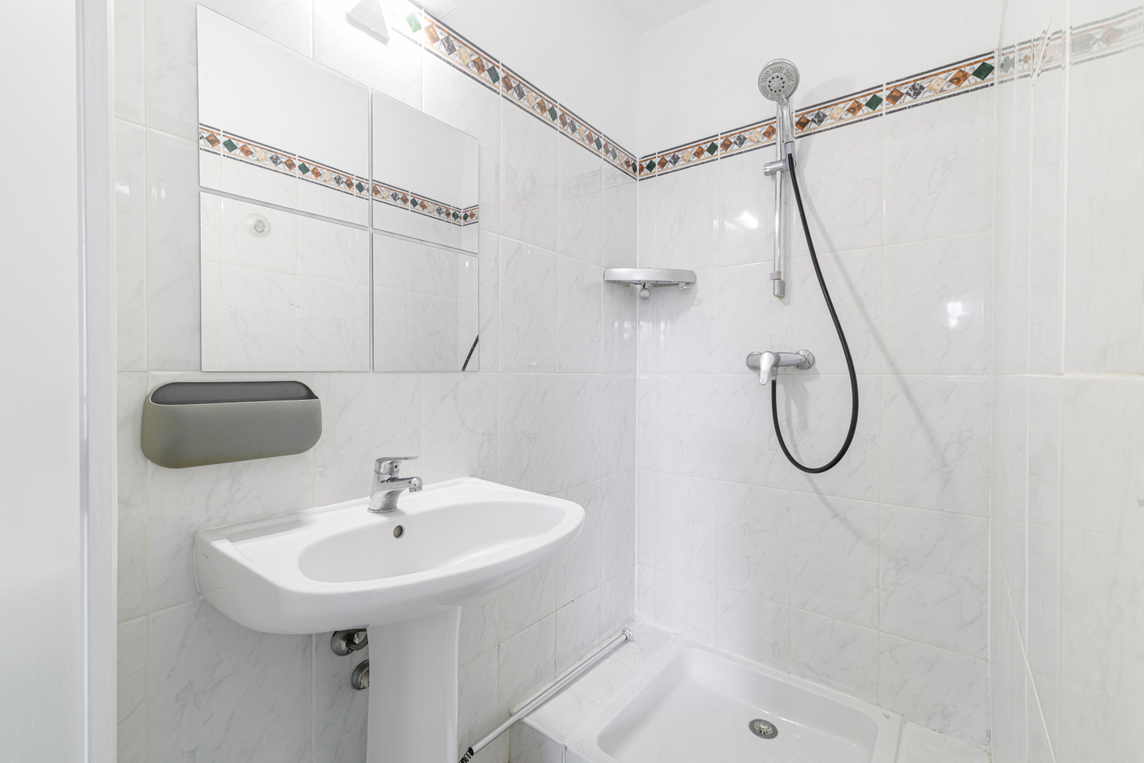 
                                                Location
                                                 .