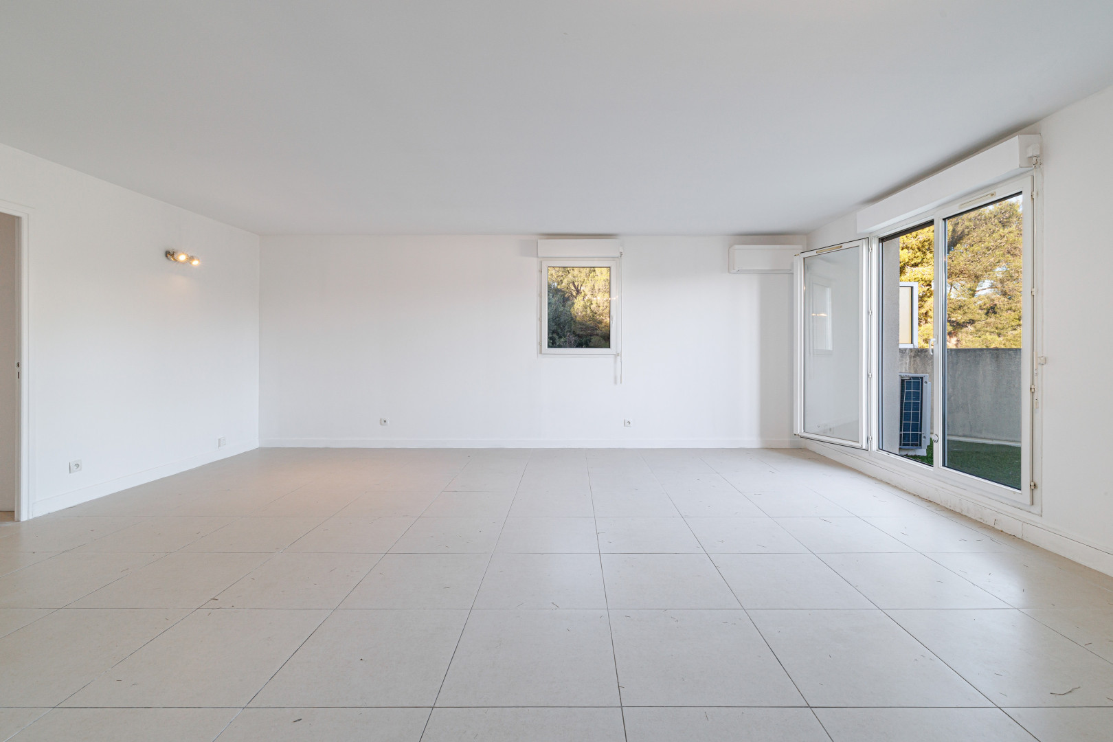 
                                                Location
                                                 .