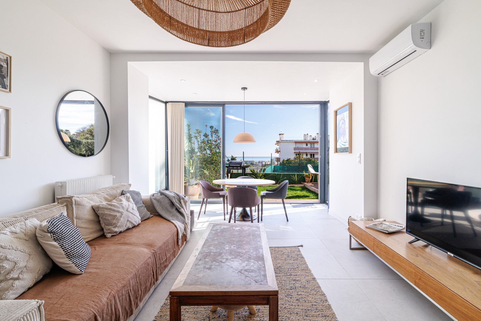 
                                                Vente
                                                 .