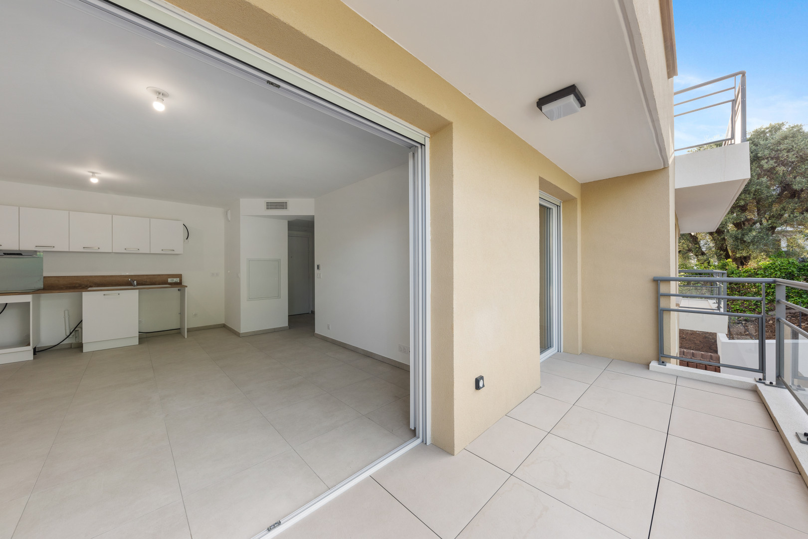 
                                                Location
                                                 .