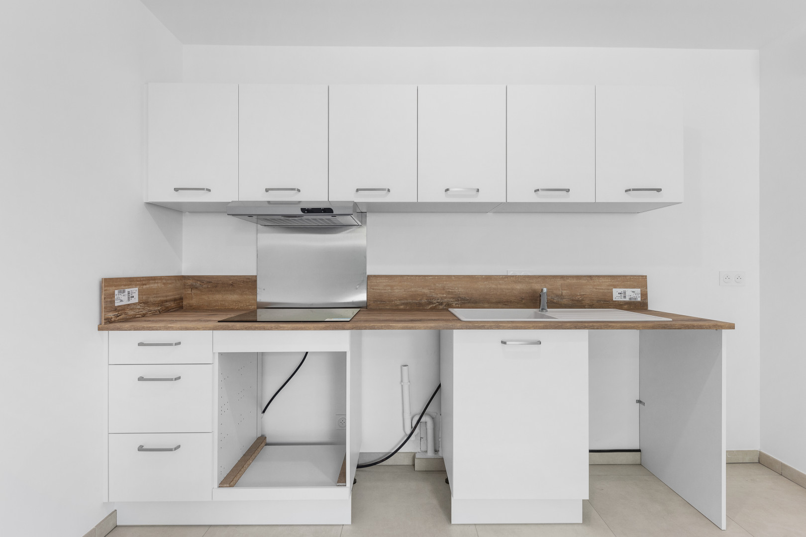 
                                                Location
                                                 .