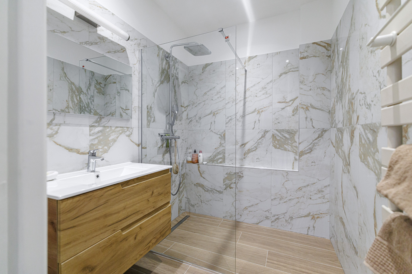 
                                                Vente
                                                 .