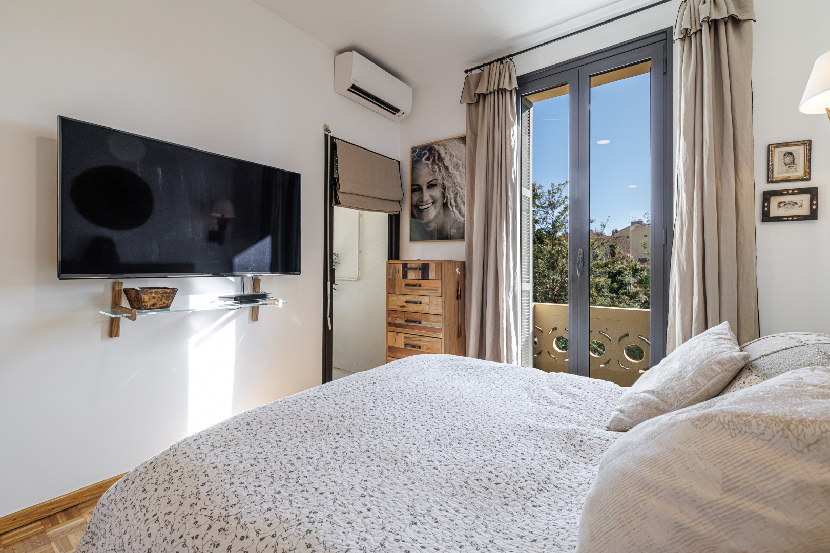 
                                                Vente
                                                 .