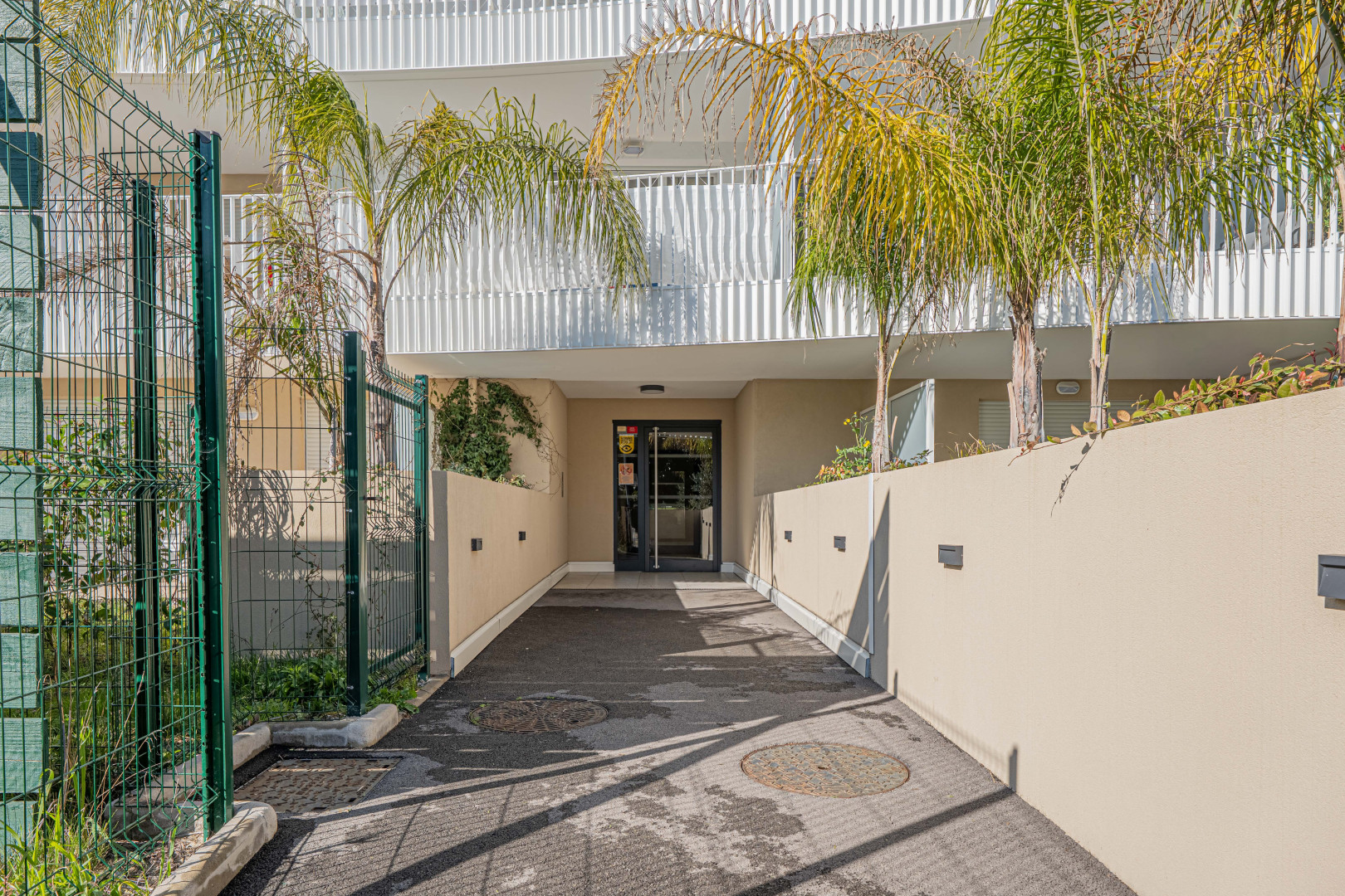 
                                                Vente
                                                 .